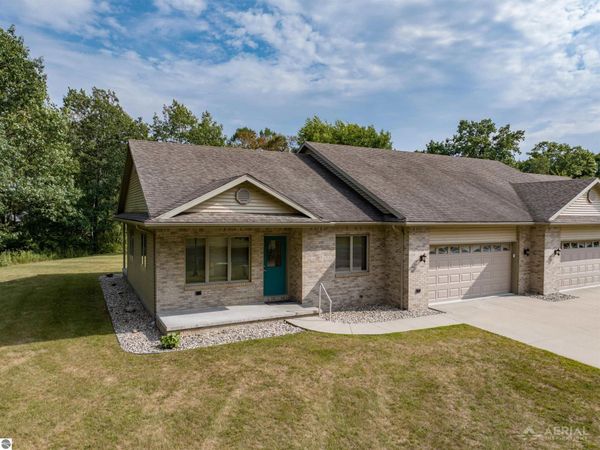 5862 Huron Woods Lane, Tawas City, MI 48763