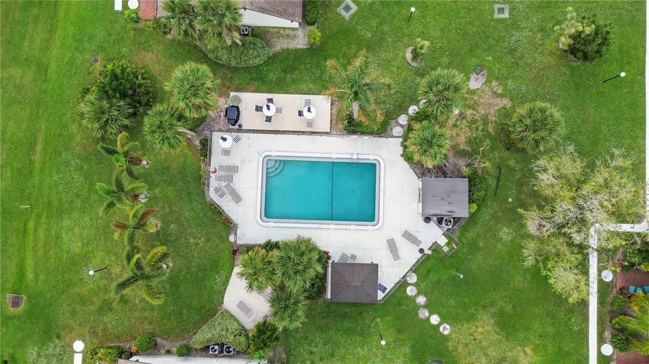 3505 Longmeadow, Unit 3, Sarasota, FL 34235 Photo