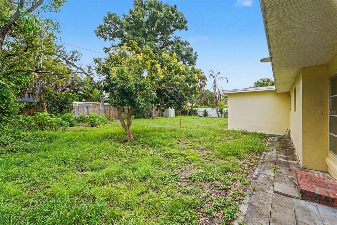 6415 2nd Avenue N, Saint Petersburg, FL 33710 Photo
