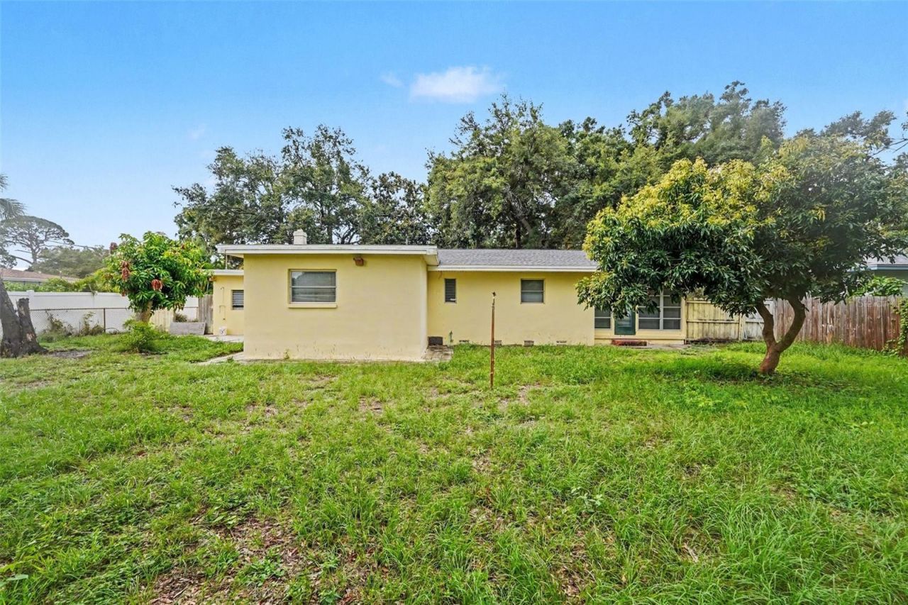6415 2nd Avenue N, Saint Petersburg, FL 33710 Photo