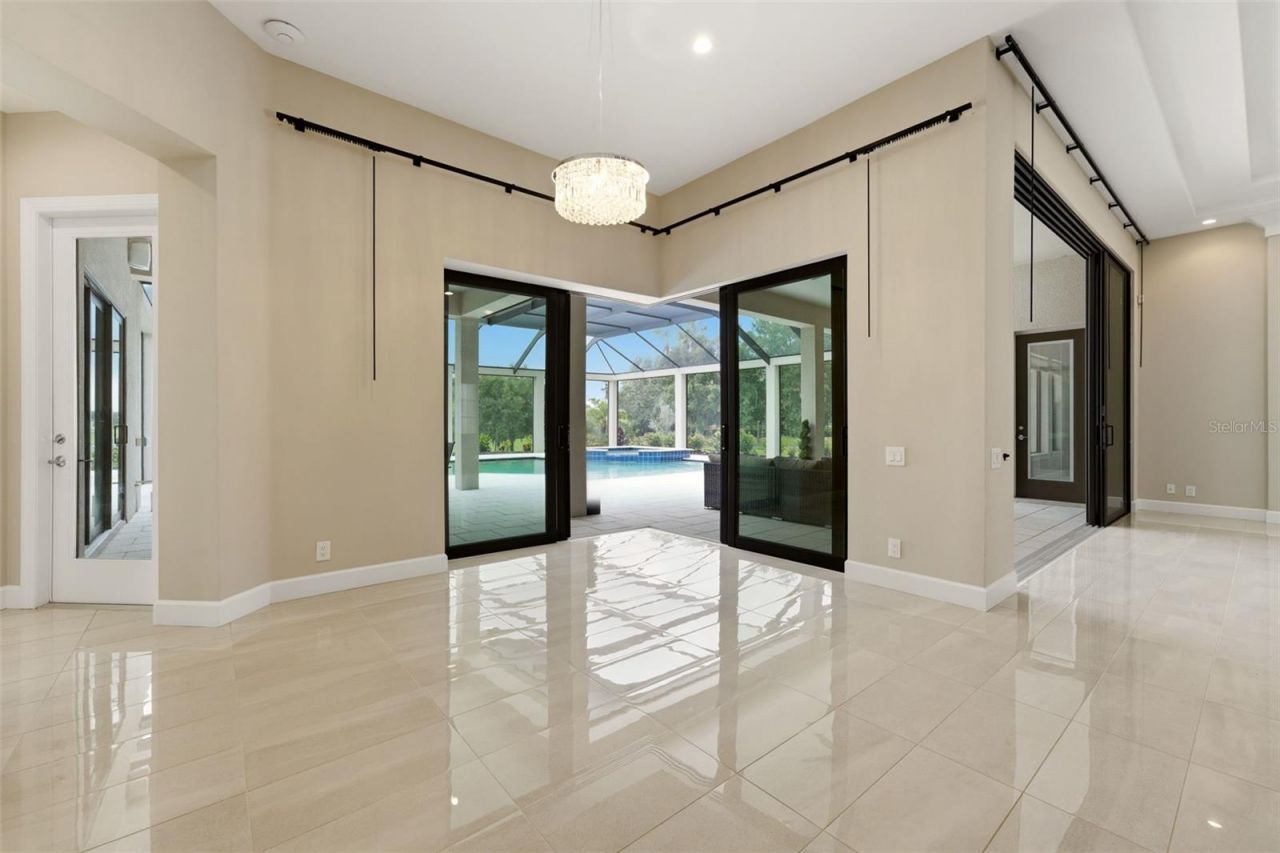 10741 Osprey Landing Way, Thonotosassa, FL 33592 Photo