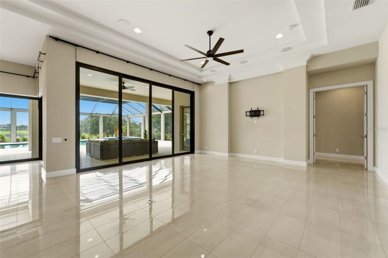 10741 Osprey Landing Way, Thonotosassa, FL 33592 Photo