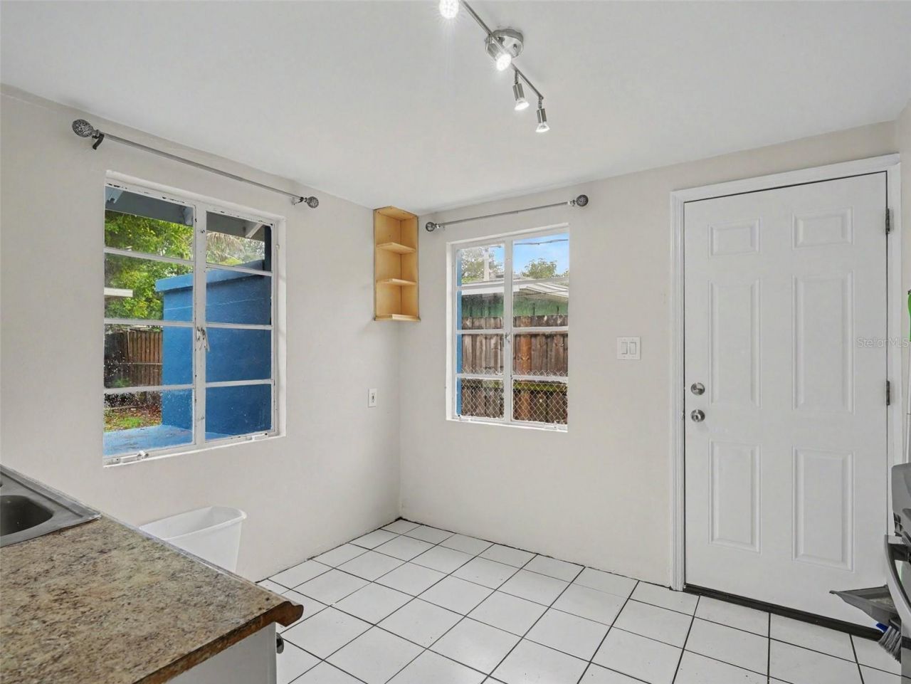 124 26th Avenue E, Unit A, Bradenton, FL 34208 Photo