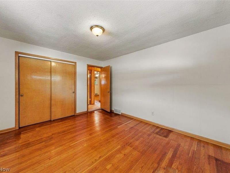 6230 Beverly Drive, Parma Heights, OH 44130 Photo 20