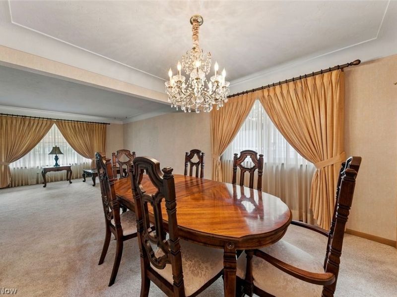 6230 Beverly Drive, Parma Heights, OH 44130 Photo 8