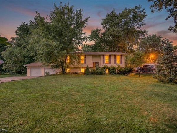 321 Perry Road , Tallmadge, OH 44278