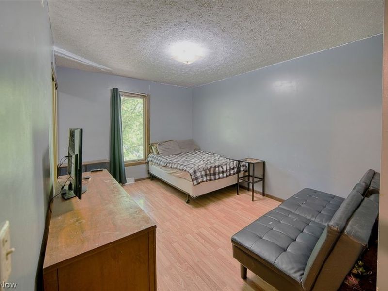 321 Perry Road , Tallmadge, OH 44278 Photo 16