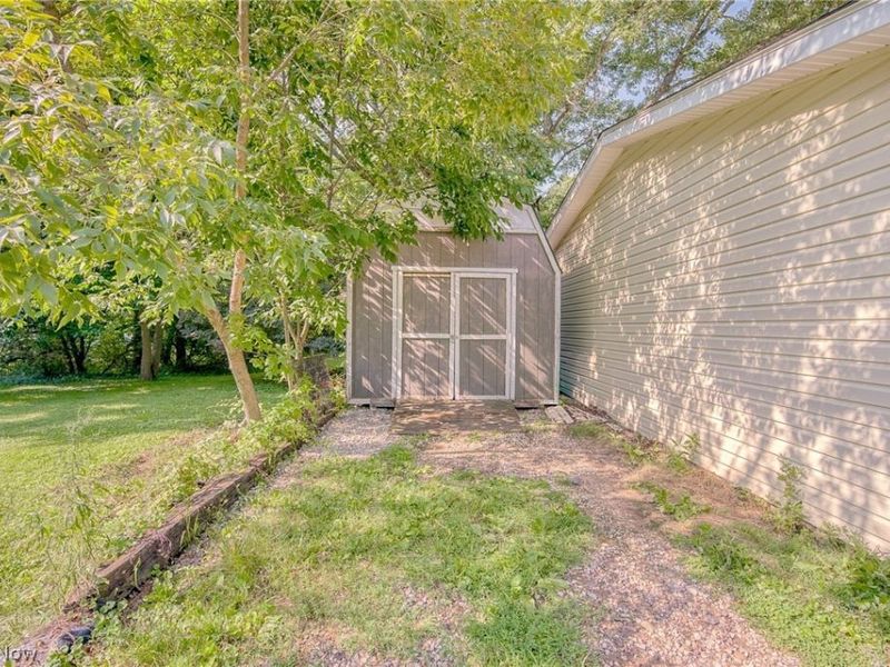 321 Perry Road , Tallmadge, OH 44278 Photo 34