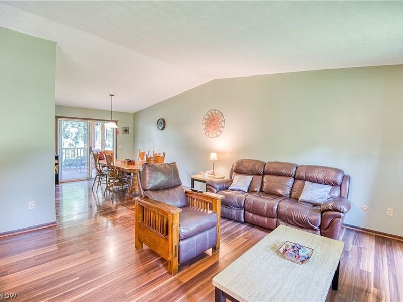 321 Perry Road , Tallmadge, OH 44278 Photo 6