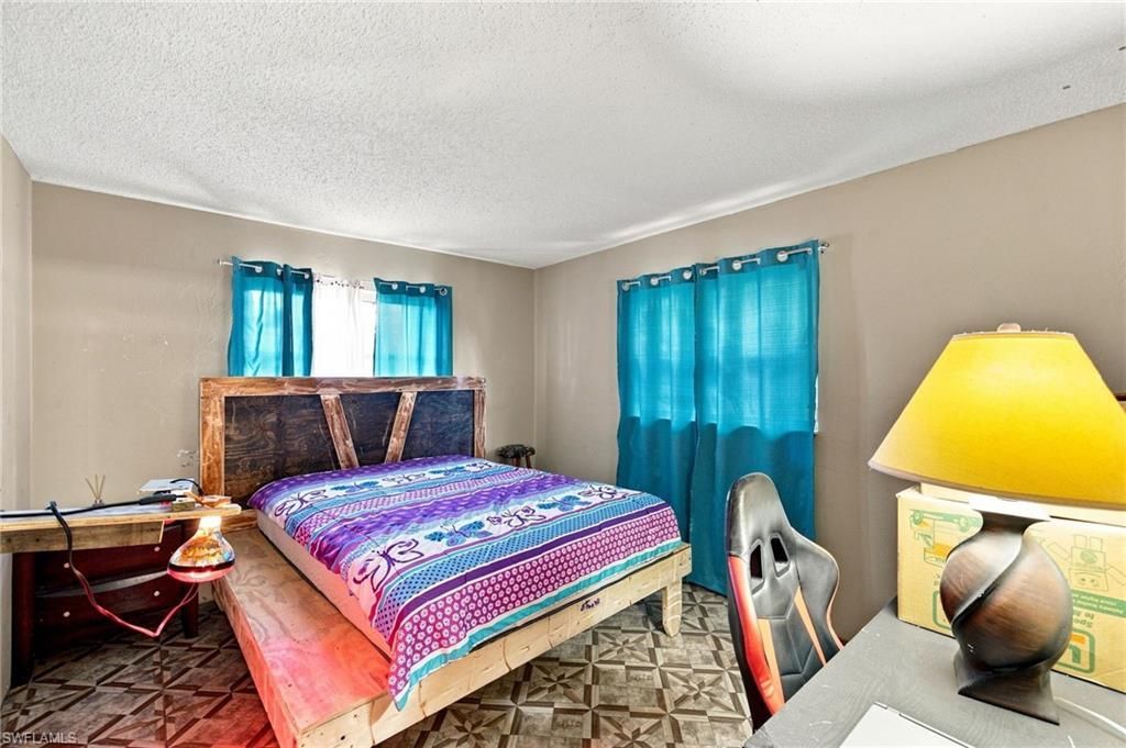 1631 Country Club Pkwy, Lehigh Acres, FL 33936 Photo