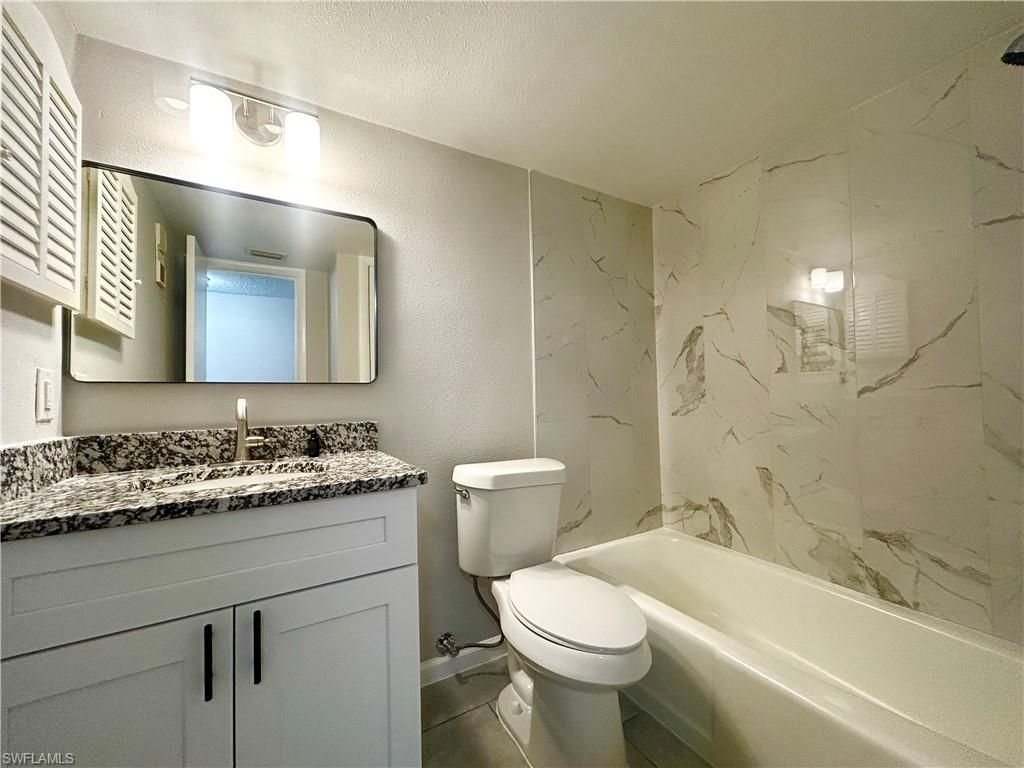 4906 Victoria Dr , Unit 103, Cape Coral, FL 33904 Photo