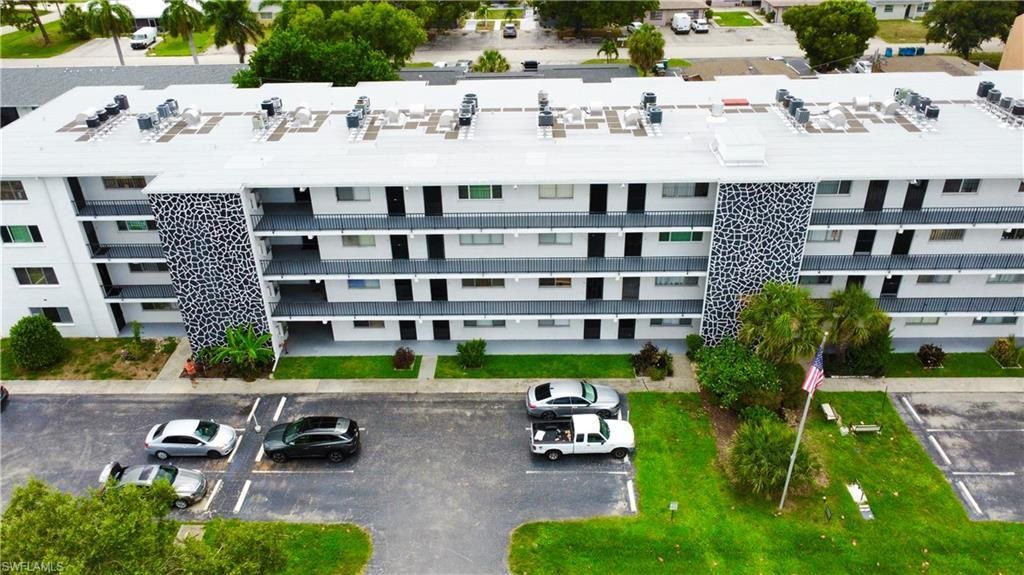 4906 Victoria Dr , Unit 103, Cape Coral, FL 33904 Photo