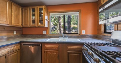 50474 Conifer Drive, Soda Springs, CA 95728 Photo