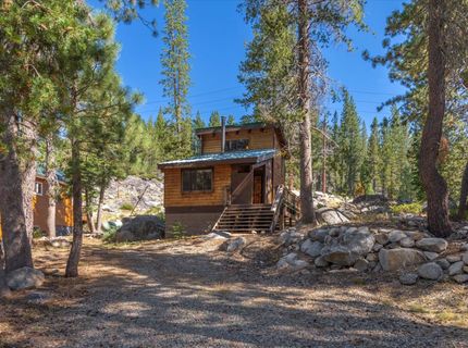 50474 Conifer Drive, Soda Springs, CA 95728 Photo