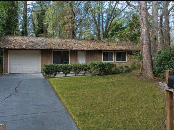 8645 Embrey Drive, Jonesboro, GA 30236