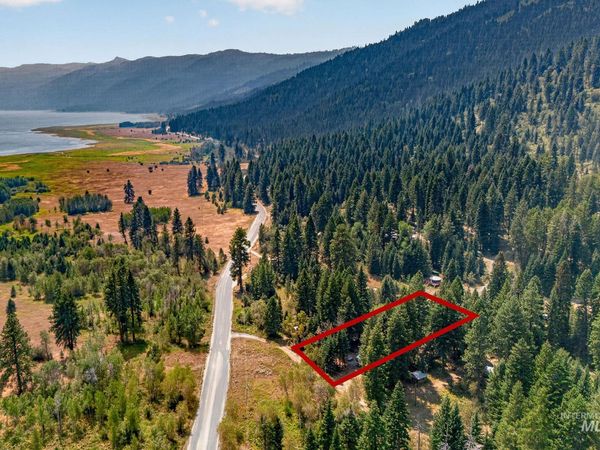 1677 Aspen Trail, Donnelly, ID 83615