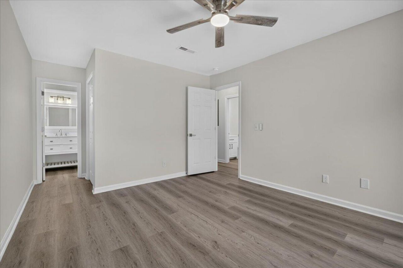 2327 Treescape Drive Photo 12