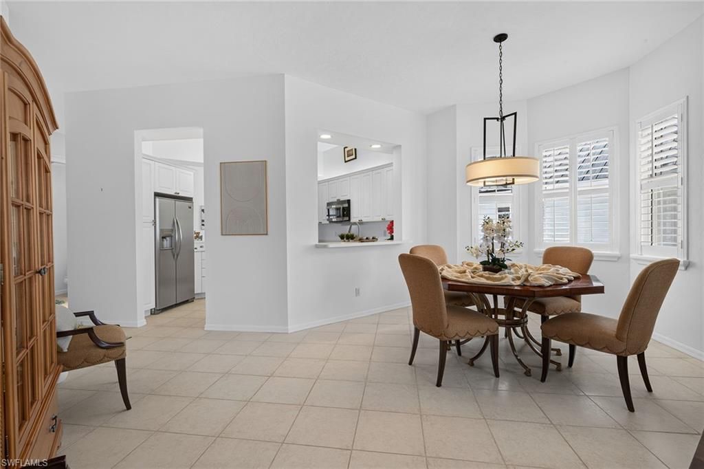 410 Flagship Dr, Unit 1201, Naples, FL 34108 Photo