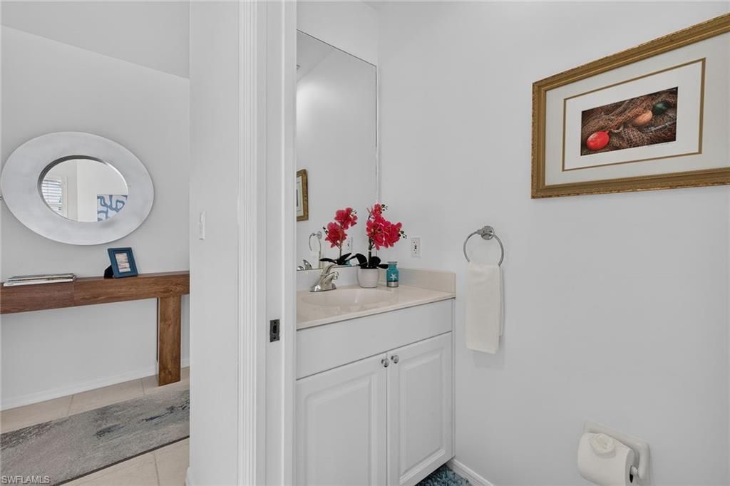 410 Flagship Dr, Unit 1201, Naples, FL 34108 Photo