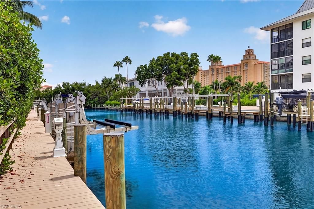 410 Flagship Dr, Unit 1201, Naples, FL 34108 Photo