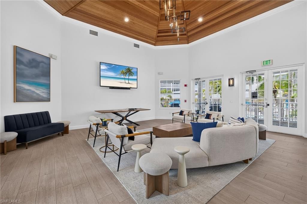 410 Flagship Dr, Unit 1201, Naples, FL 34108 Photo