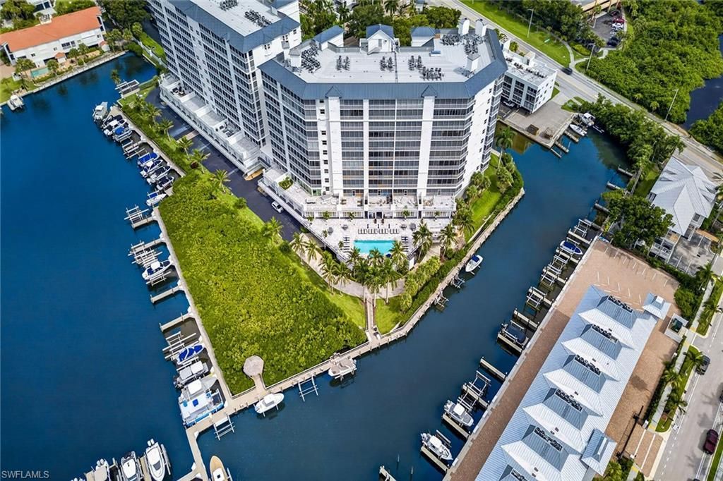 410 Flagship Dr, Unit 1201, Naples, FL 34108 Photo