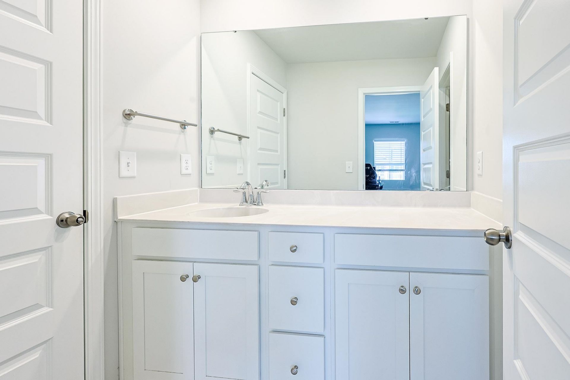 2035 Felicity Pl. Photo 21