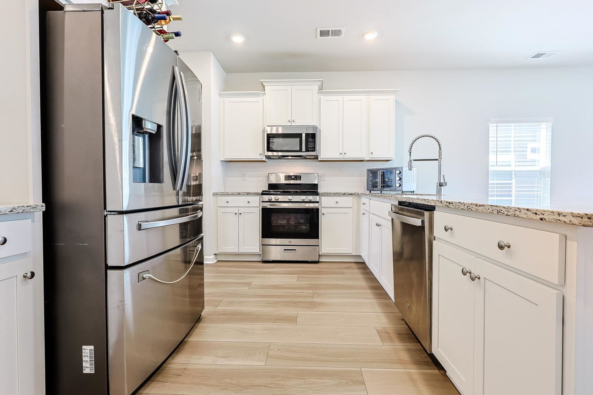2035 Felicity Pl. Photo 9