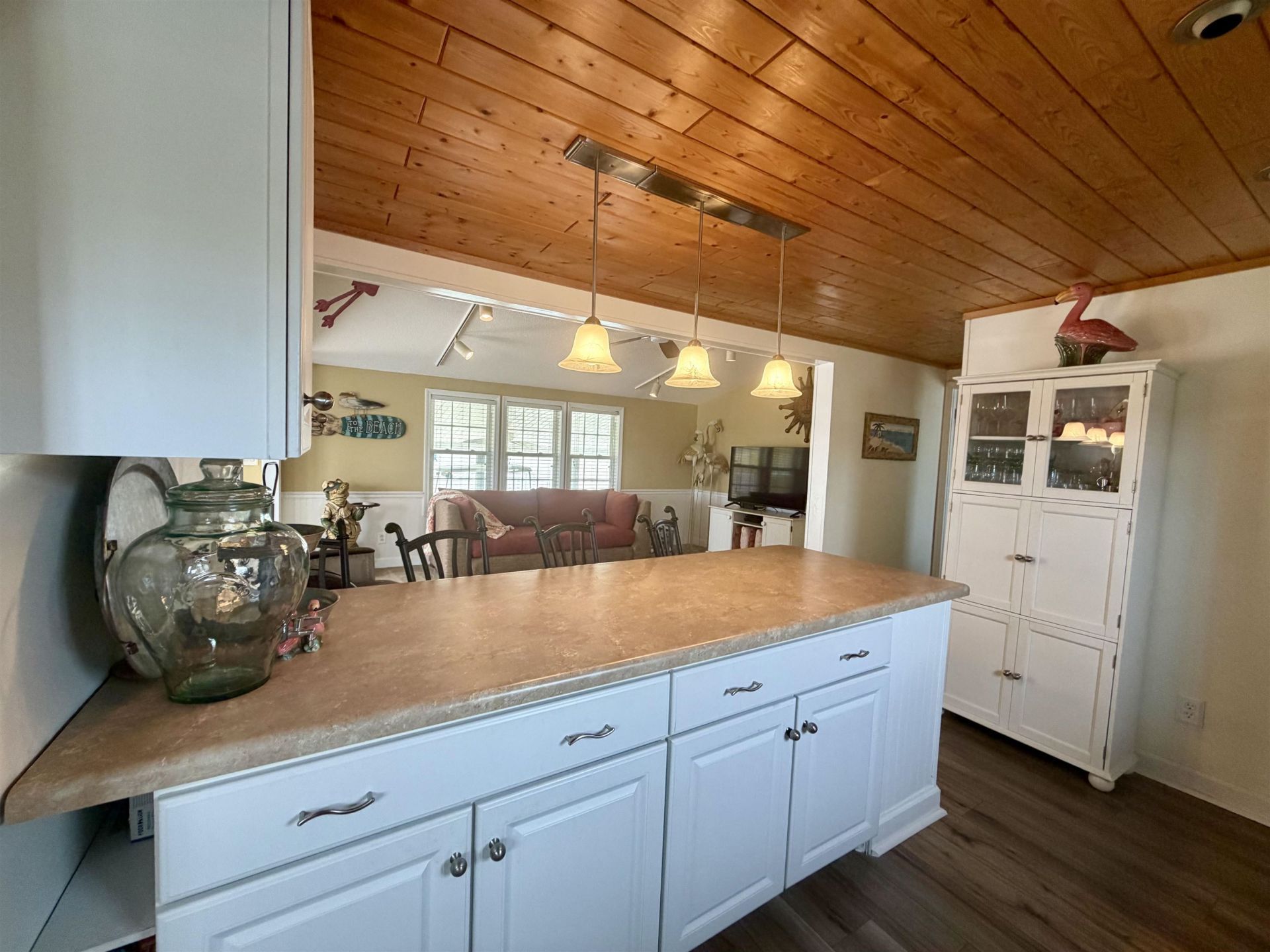 1876 Sunrise Dr. Photo 13