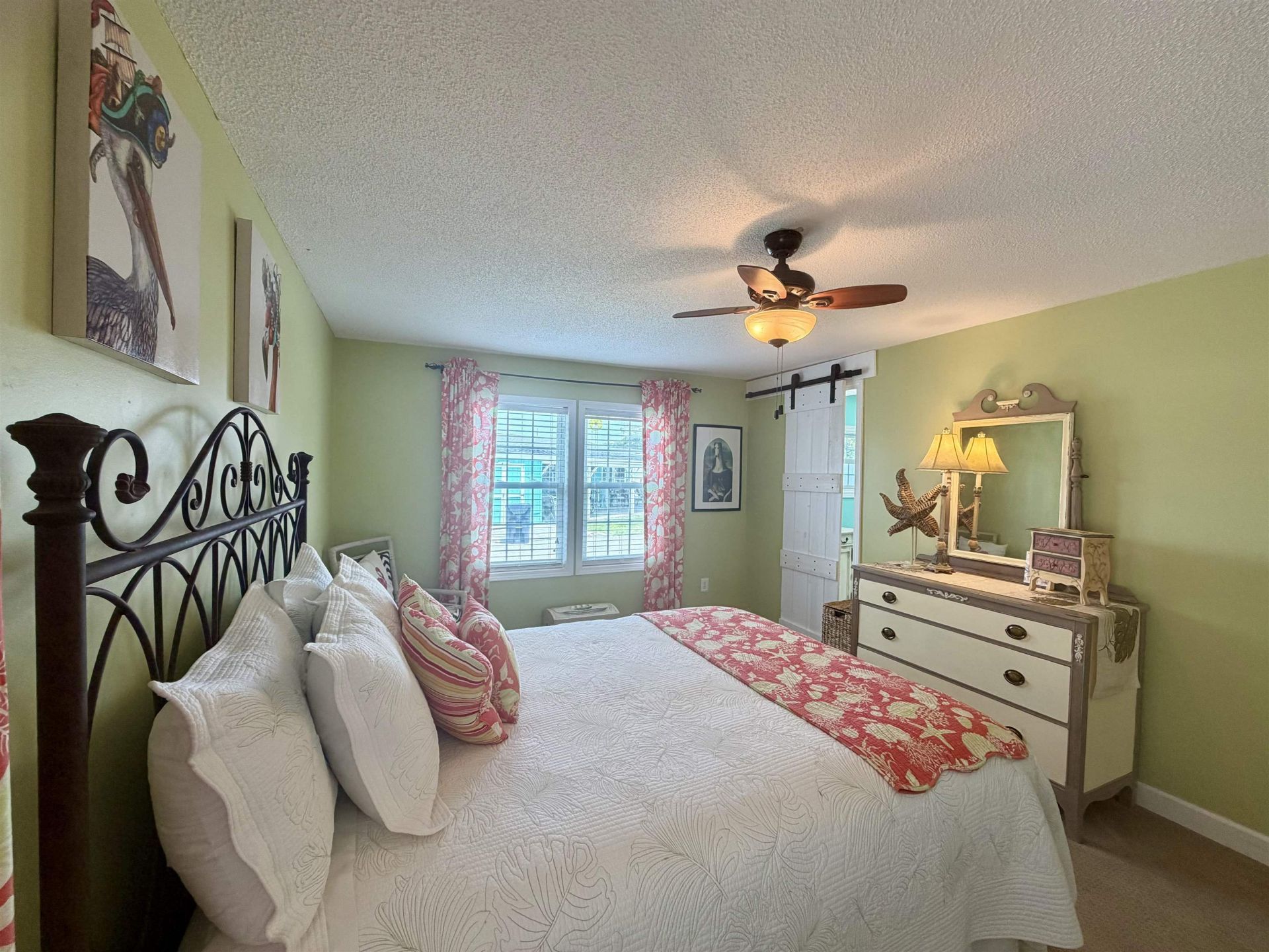 1876 Sunrise Dr. Photo 27