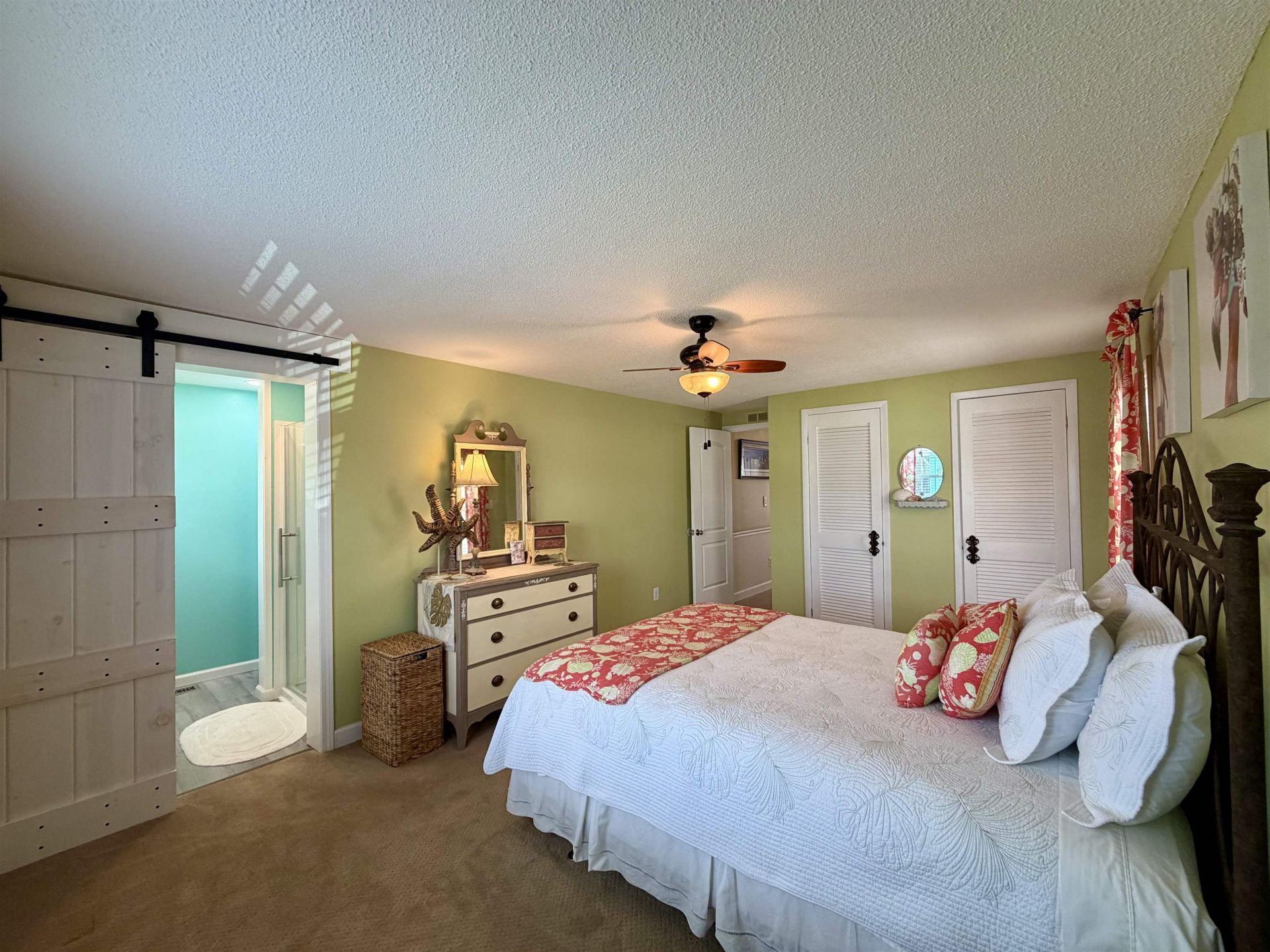 1876 Sunrise Dr. Photo 28