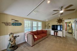 1876 Sunrise Dr. photo 4