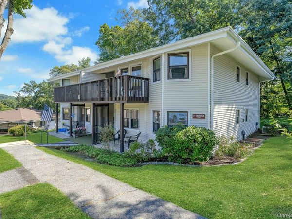 34 B Warwick Place , Unit B, Yorktown Heights, NY 10598