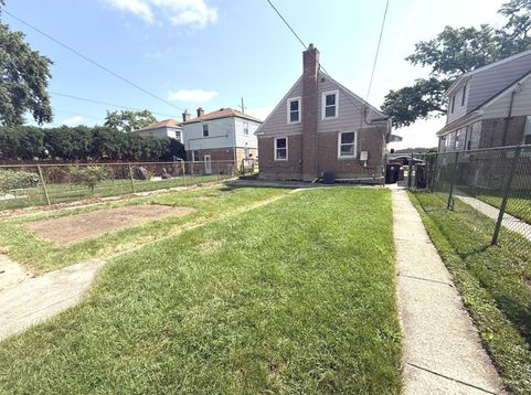 Main Photo