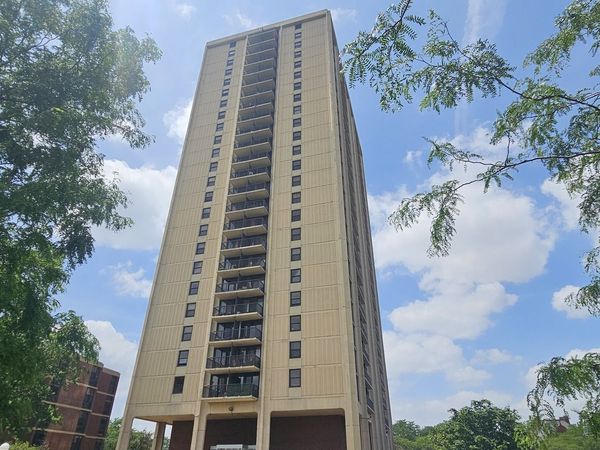 3001 S Michigan Avenue , Unit 2406, Chicago, IL 60616