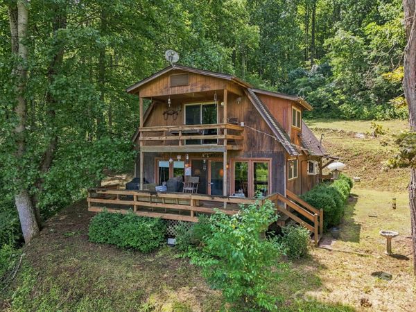 518 Nicholson Cove Road, Cullowhee, NC 28723