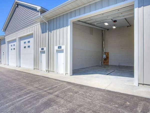 5836 Barthel Industrial Drive NE, Unit #10, Albertville, MN 55301