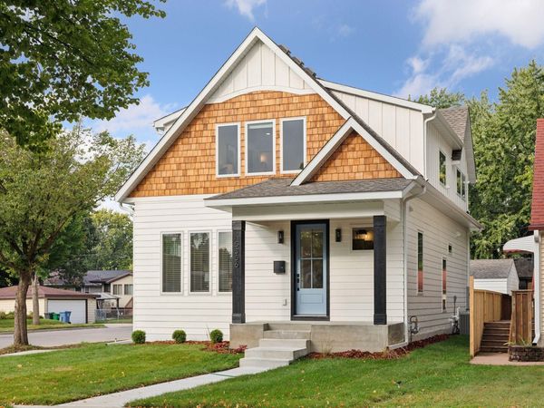 4112 19th Avenue S, Minneapolis, MN 55407