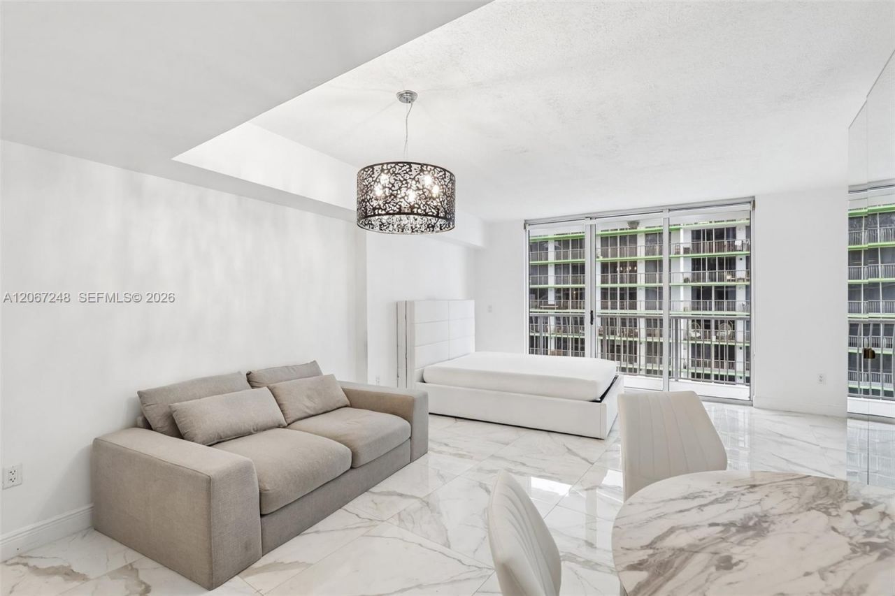 1750 N Bayshore Dr , Unit 3207, Miami, FL 33132 Photo