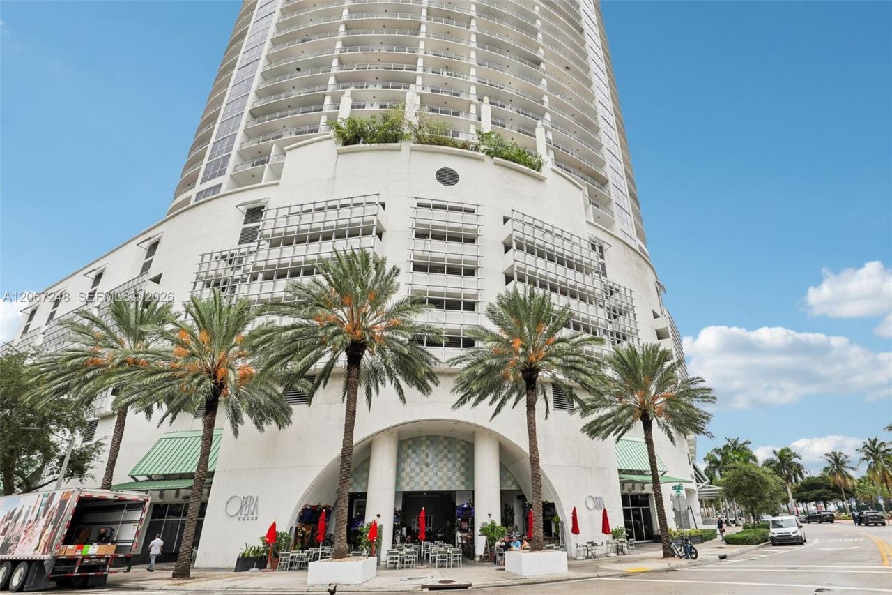 1750 N Bayshore Dr , Unit 3207, Miami, FL 33132 Photo