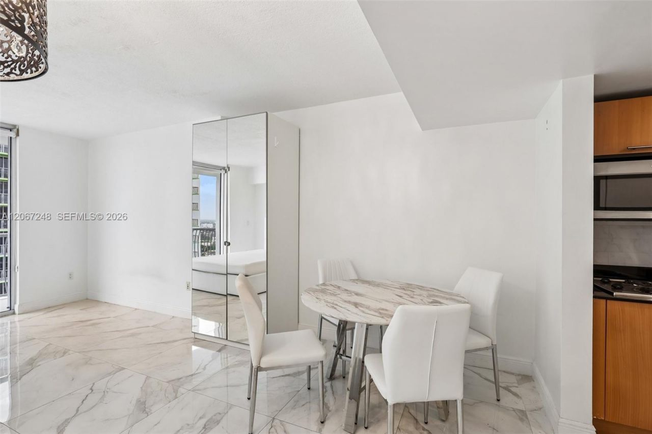 1750 N Bayshore Dr , Unit 3207, Miami, FL 33132 Photo