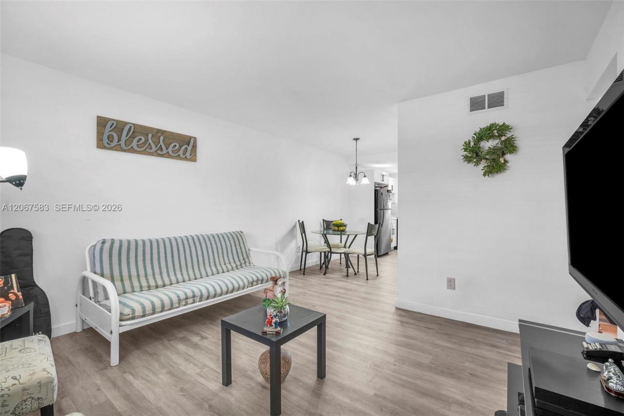 6550 Royal Palm Blvd , Unit 108A, Margate, FL 33063 Photo