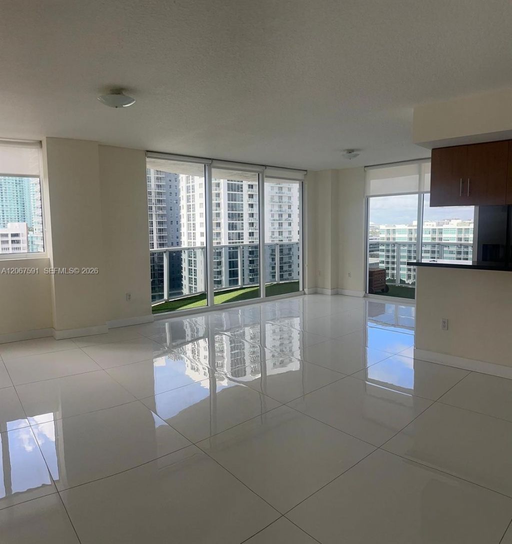 601 NE 23rd St, Unit 1605, Miami, FL 33137 Photo