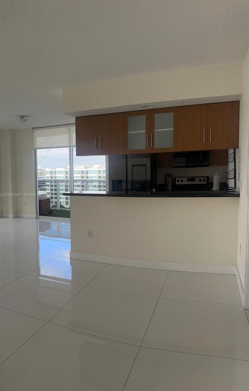601 NE 23rd St, Unit 1605, Miami, FL 33137 Photo