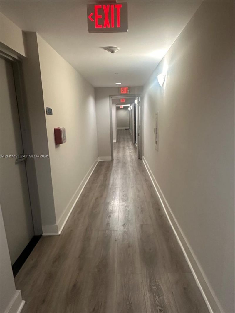 601 NE 23rd St, Unit 1605, Miami, FL 33137 Photo