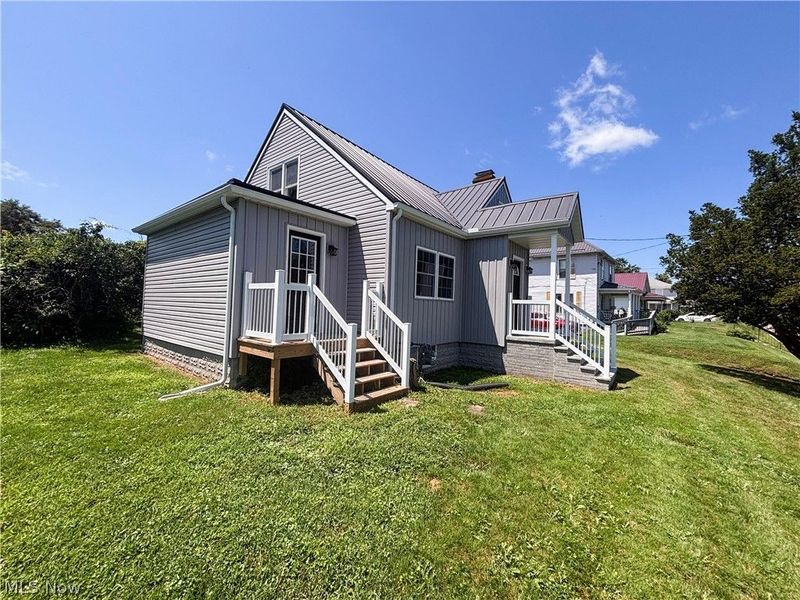 125 Northwest Street, Flushing, OH 43977 Photo 9