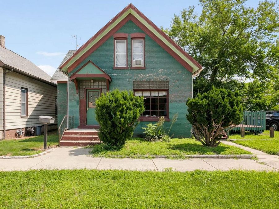 Property Image 1