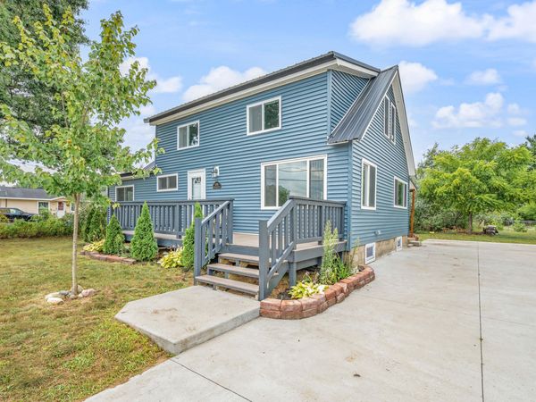 1085 Maple Street, Baldwin, MI 49304