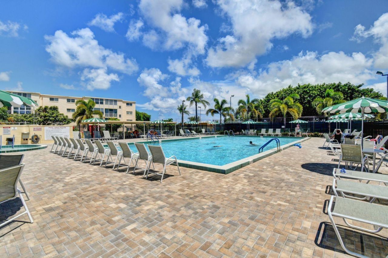 2615 NE 3rd Court Ne, Unit 4030, Boynton Beach, FL 33435 Photo