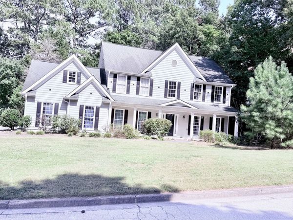 2887 Kingstream Drive, Snellville, GA 30039